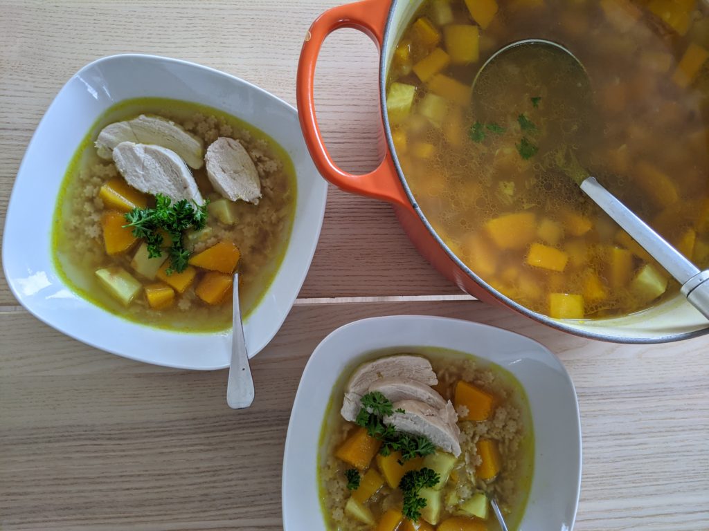 Bouillon de butternut et céleri-rave